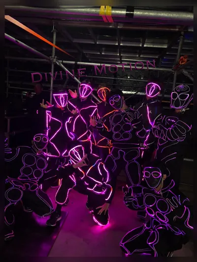 Divine Motion dance gallery photo
